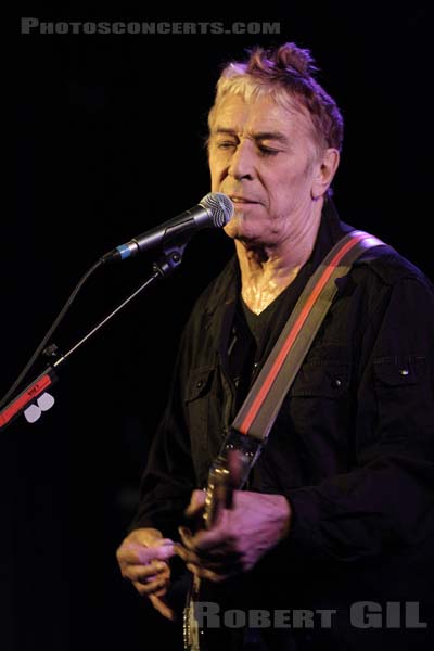 JOHN CALE - 2011-10-17 - PARIS - La Maroquinerie - 